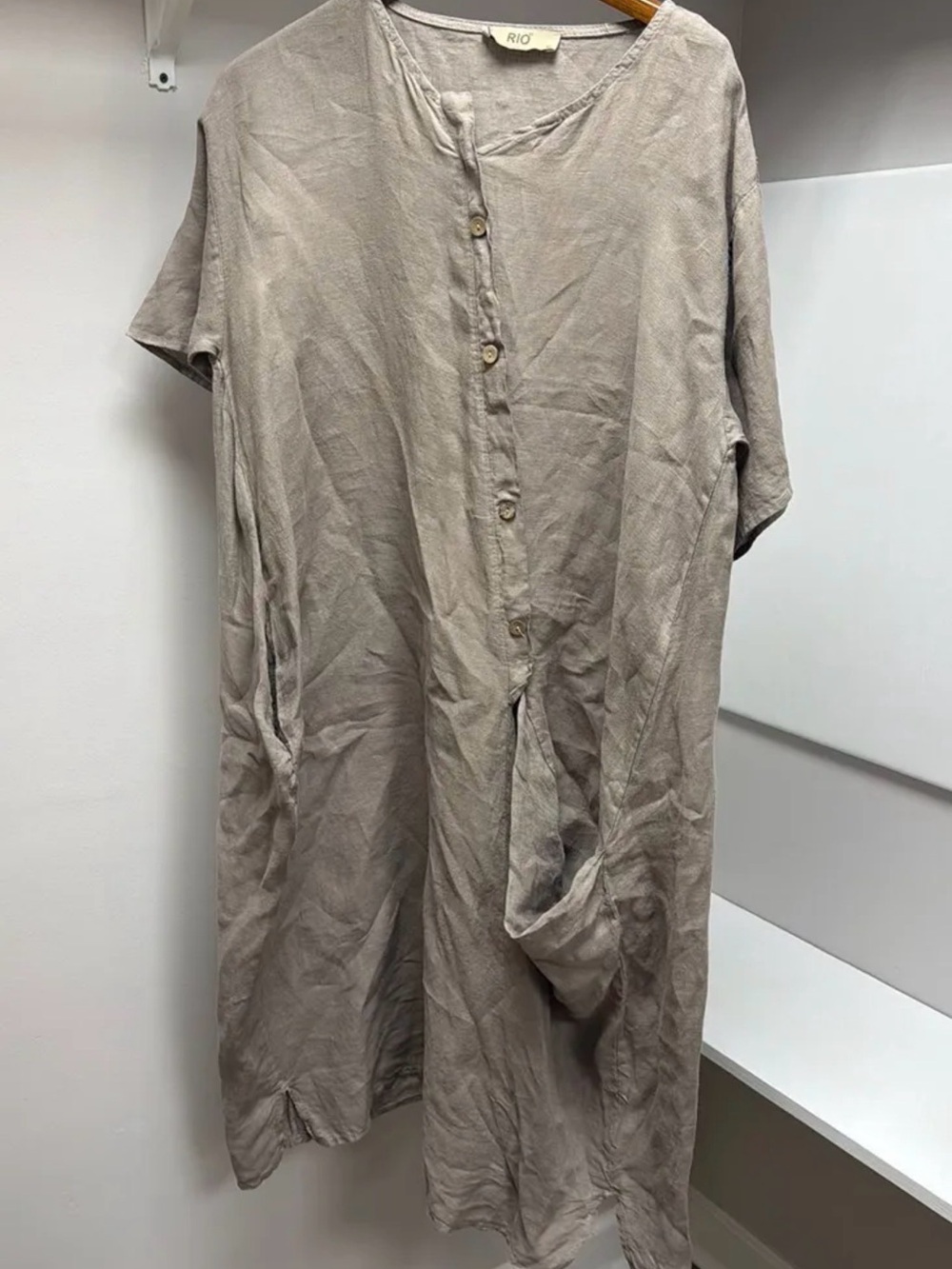 Short-Sleeve Button Front dress in Taupe